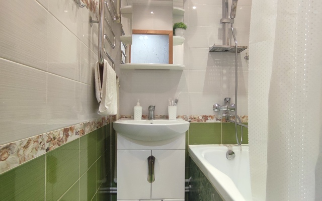 Dvushka Na Polyanskoy Flat