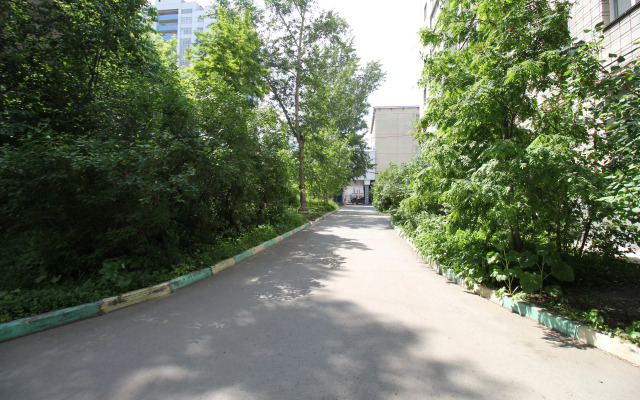 Квартира студия возле метро