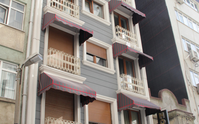 Отель Solo Suites