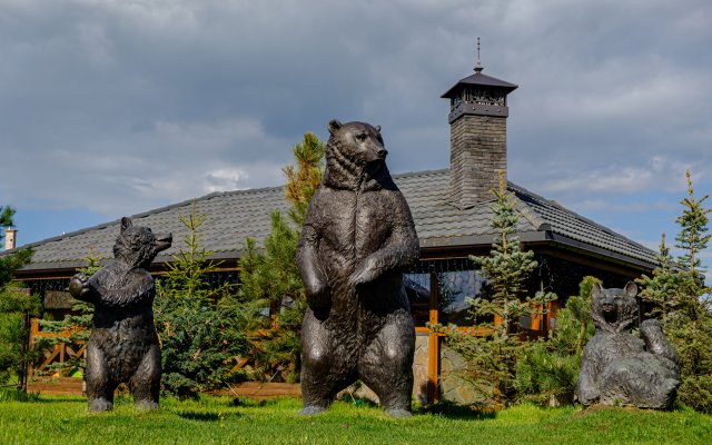 Загородный Эко-клуб "Три медведя"