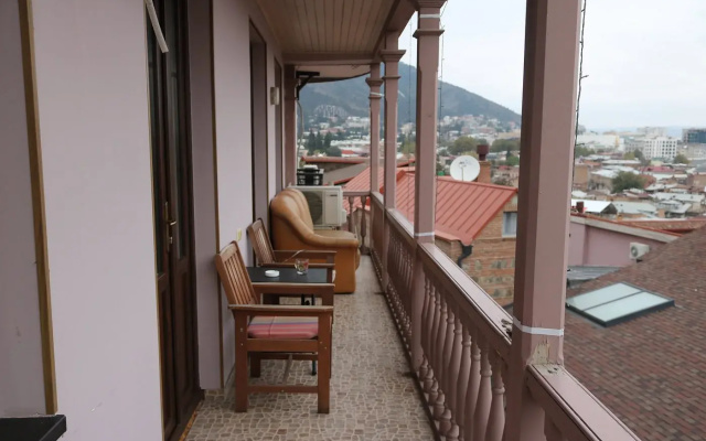 Отель Gomi 19 Boutique - Old Tbilisi