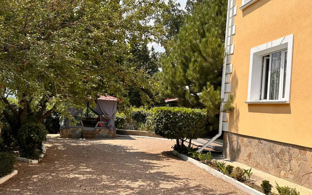 Alba Villa