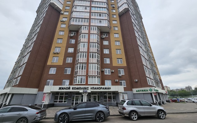 Apartamenty Avrora na Mikhalitsyna 1. 10 etazh