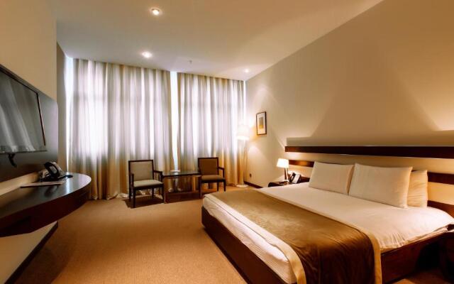Hotel Zirve