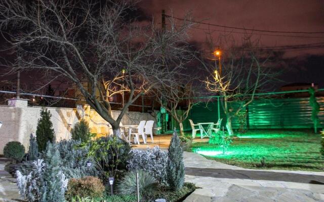 Liel Hotel