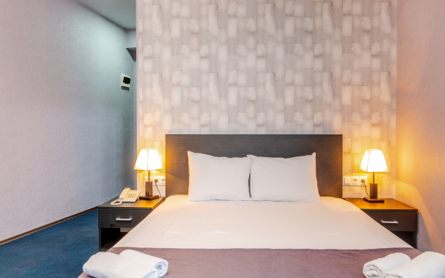Merlin Hotel