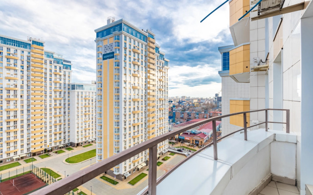 Апартаменты Студия с Балконом и Красивым Видом Юг-Апарт