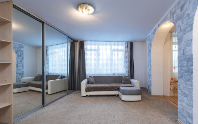 Dvuhkomnatnye ryadom s TRC Planeta Apartments