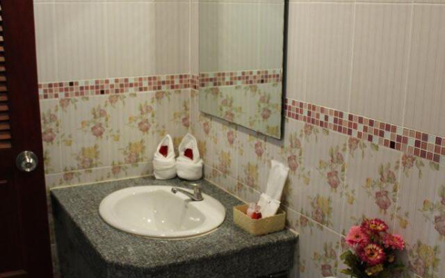 Fulla Place Hotel