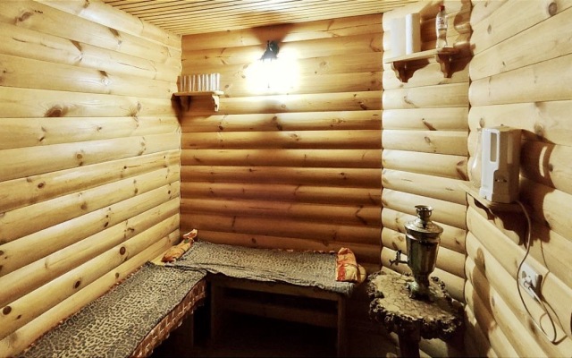 Uyutny Dvorik Mini-hotel