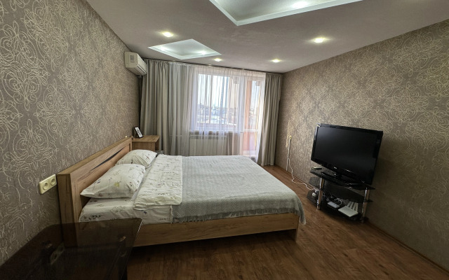 V Tsentre S Shikarnym Vidom Na Naberezhnuyu Bryugge Flat
