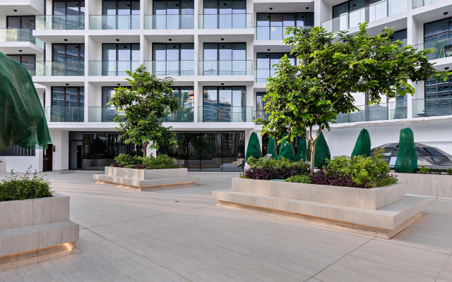 Modern Studio at Paragon Apartments