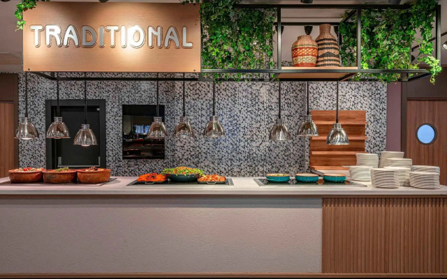 Отель Vox Maris Resort