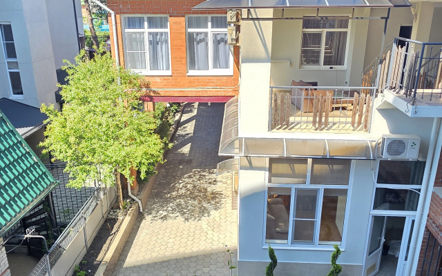 Guest house Tsitrus