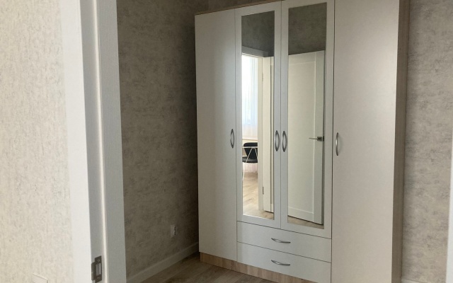 2-kh Komnatnaya Sapfir Tolmacheva 15 Flat