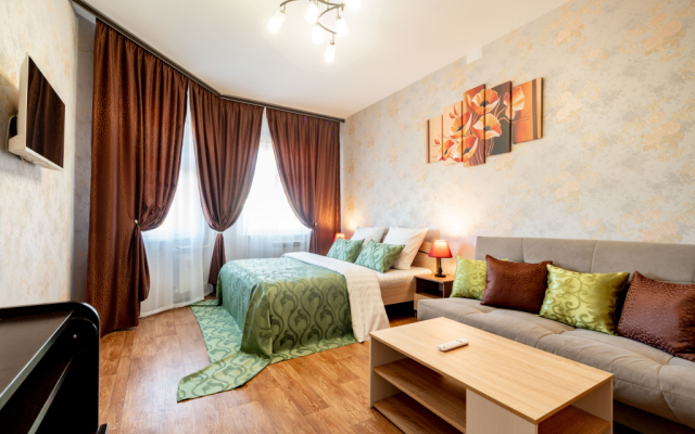 Pyat' Zvyozd Na Ryabinovom Bulvare 11 Apartments