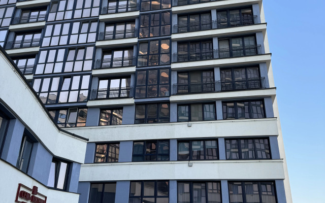 Na Ulitse Bratskoy 12 Flat