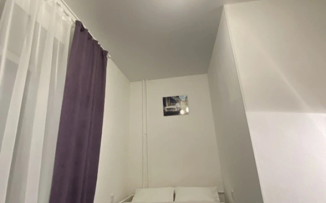 Na Allee Truda 21 Apartments 2