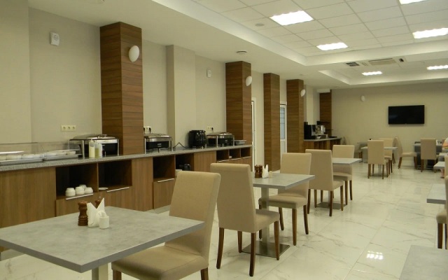 Nebesa Hotel