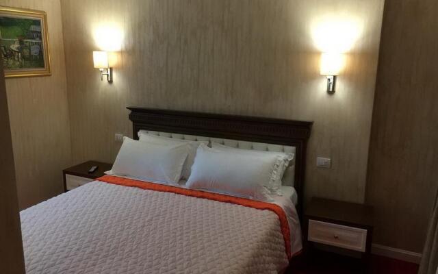 Rozafa Hotel