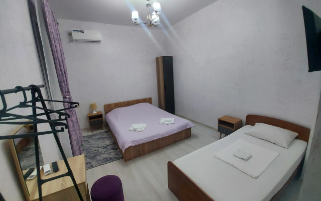 Bolshoy Uyutny Dom pod Klyuch Guest House