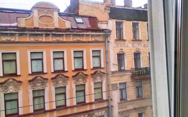 Guest House Apartments na Griboedova 45