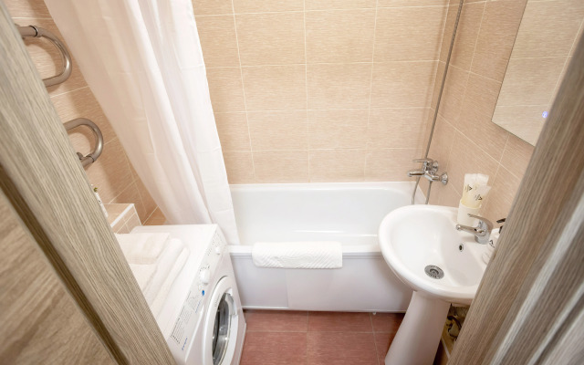 Квартира Неотель рядом с ВГТУ, Цирком, Воронеж-сити