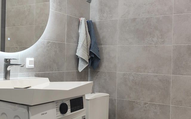 Studiya U Zh/d Vokzala Na 31 Etazhe Flat