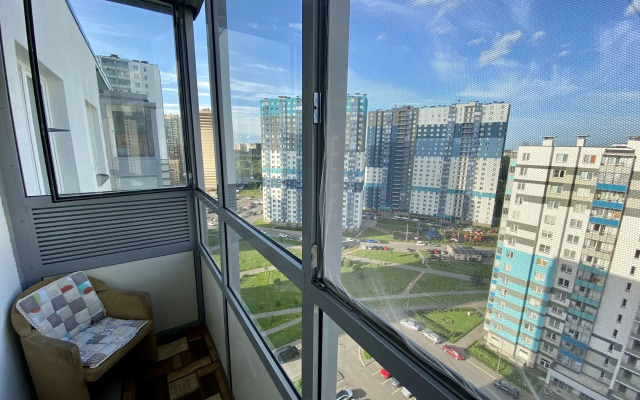 Квартира InRoomSPb на Евгения Шварца 12