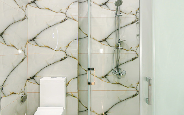 Luxury White in Nizami Street Apartments