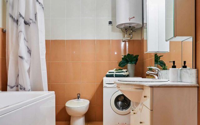 Flatstay S Erkerom I Vysokimi Potolkami Apartments