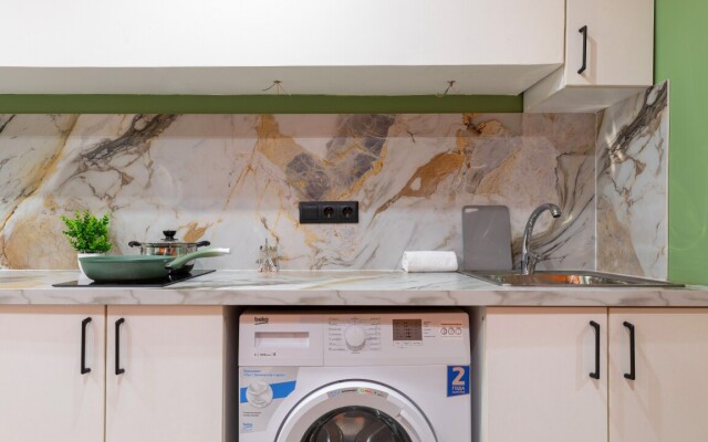 Apartamenty Na Naberezhnoy Kutuzova 32 (1)
