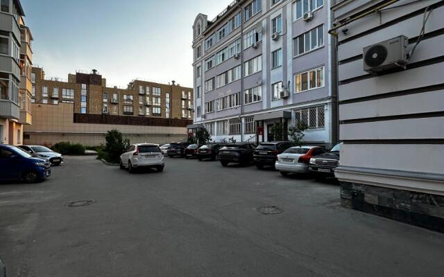 Kvartira 2-X Komnatnaya Kvartira V Ictopicheckom Tsentpe Kazani Flat