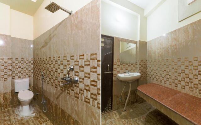 Отель Kris International Mughalsarai