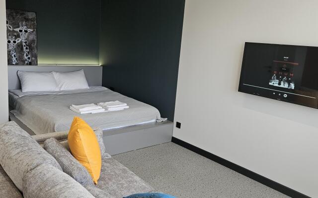 Uyutnaya kvartira ryadom s Zooparkom Flat