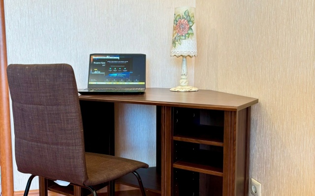 Prostornaya Na Gubkina with two double beds Flat