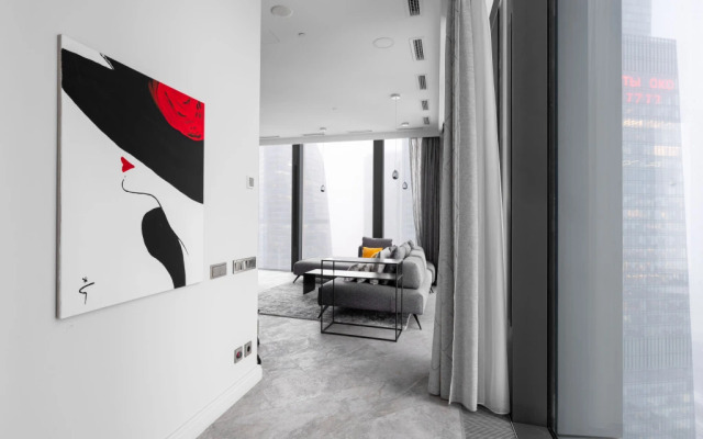 Stylish Corner Apartment in Neva Towers