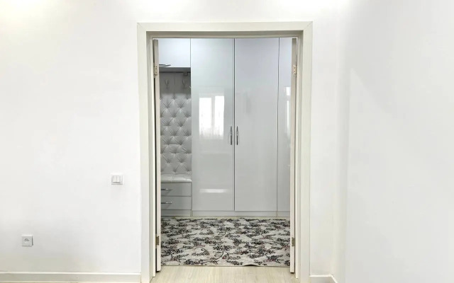 Uyutnye Apartamenty Zhumabeka 233, Apartments
