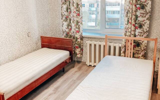 Апартаменты Четырехкомнатная Квартира на Первомайской