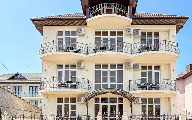 Bon Voyazh Guest house