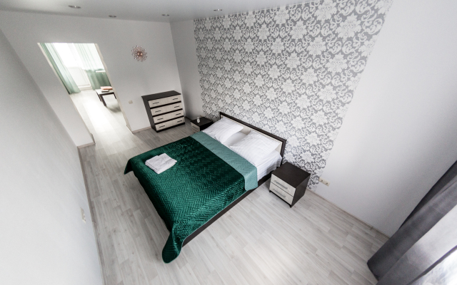 Квартира Двухкомнатная на СХИ