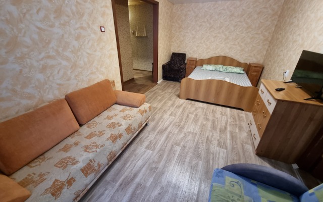 Na prospekte Gagarina 8 liniya Apartments