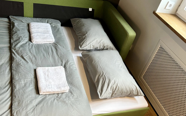 Uyutnaya Studiya Na Prokofyeva Flat