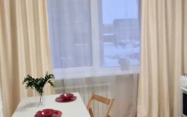 Na Ulitse Shumilova 30 Flat