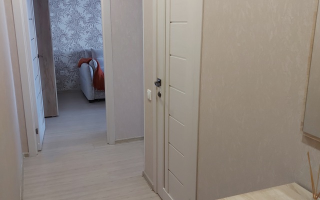 Volzhskiy bereg na Volnogo Novgoroda, 4 Flat
