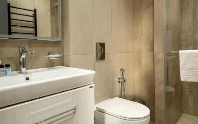 Basic apartment 1 queen 1 sofa — фото 2