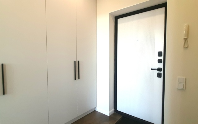 V tsentre, ryadom s Rkb im. Kuvatova Flat