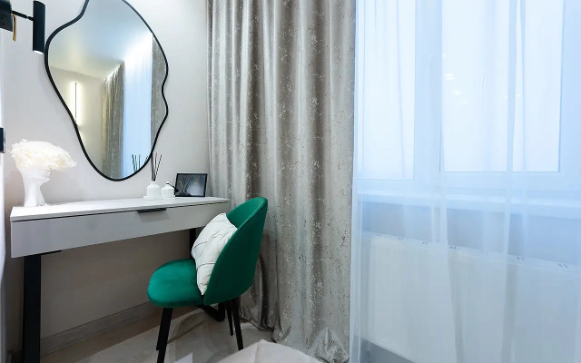 Pyat Zvyozd Kvartira S Konditsionerom V Novom Zhk Apartments