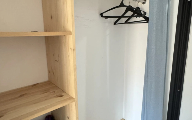 Uyutnaya studiya ne daleko ot tsentra Flat
