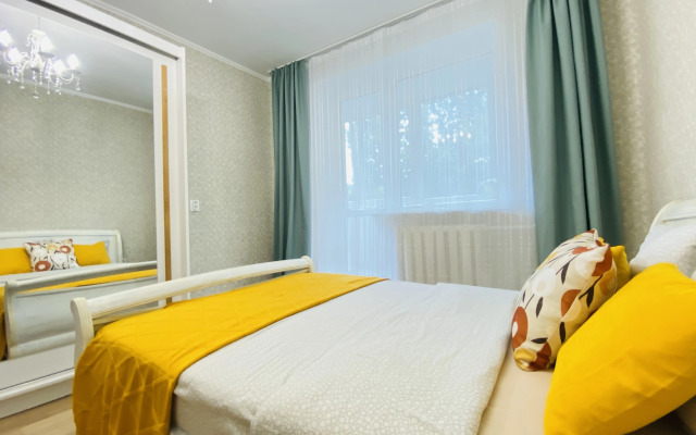 Апартаменты Yellow Floor Apartment